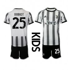 Juventus Adrien Rabiot #25 Hjemmedraktsett Barn 2022-23 Kortermet (+ korte bukser)